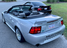 Load image into Gallery viewer, 1999-2004 Mustang Ducktail Spoiler (Beadless Version)