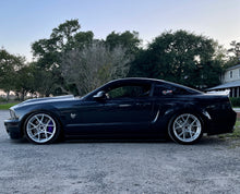 Load image into Gallery viewer, 2005-2009 S197 Mustang Rear Ducktail Spoiler (Beadless Version)