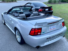 Load image into Gallery viewer, 1999-2004 Mustang Ducktail Spoiler (Beadless Version)