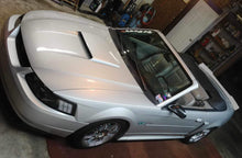 Load image into Gallery viewer, 1999-2004 Mustang Ducktail Spoiler (Beadless Version)