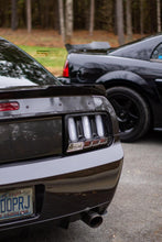 Load image into Gallery viewer, 2005-2009 S197 Mustang Rear Ducktail Spoiler (Beadless Version)
