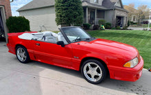 Load image into Gallery viewer, 79-93 Mustang Coupe/Convertible Center Cut Ducktail Spoiler (Beadless Version)