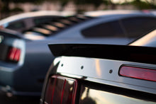 Load image into Gallery viewer, 2005-2009 S197 Mustang Rear Ducktail Spoiler (Beadless Version)