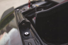 Load image into Gallery viewer, 2005-2014 S197 Mustang Fender Bolt Hardware Kit (Flat Head Bolts)