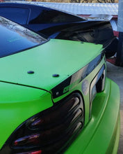 Load image into Gallery viewer, 1994-2009 Mustang Factory Wing Hole Plug Kit