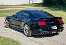 Load image into Gallery viewer, 2015-2023 S550 Mustang Rear Spoiler (Beadless Version)