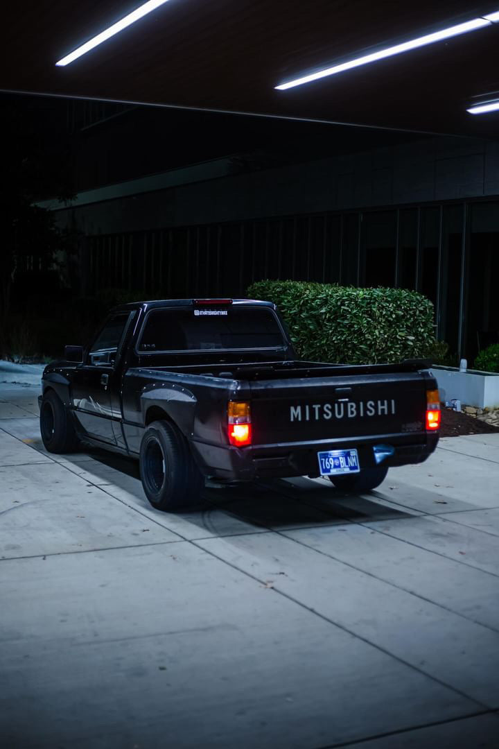 1987-1996 Mitsubishi Might Max/ Dodge Ram 50 Rear Spoiler