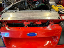 Load image into Gallery viewer, 1986-1993 Mustang Mustang Engine Bay Full Kit (Black Washers, Socket Cap Bolts)
