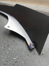 Load image into Gallery viewer, 1999-2004 Mustang Ducktail Spoiler (Beadless Version)
